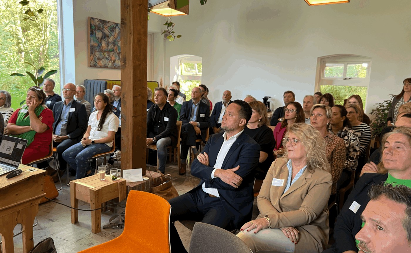 Ontdek op 21 november de Toekomst van Leren en Werken: LLO Conferentie 2024